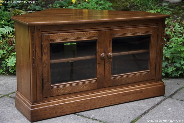 Image 87 of AN ERCOL GOLDEN DAWN CORNER TV DVD HI FI CABINET STAND TABLE