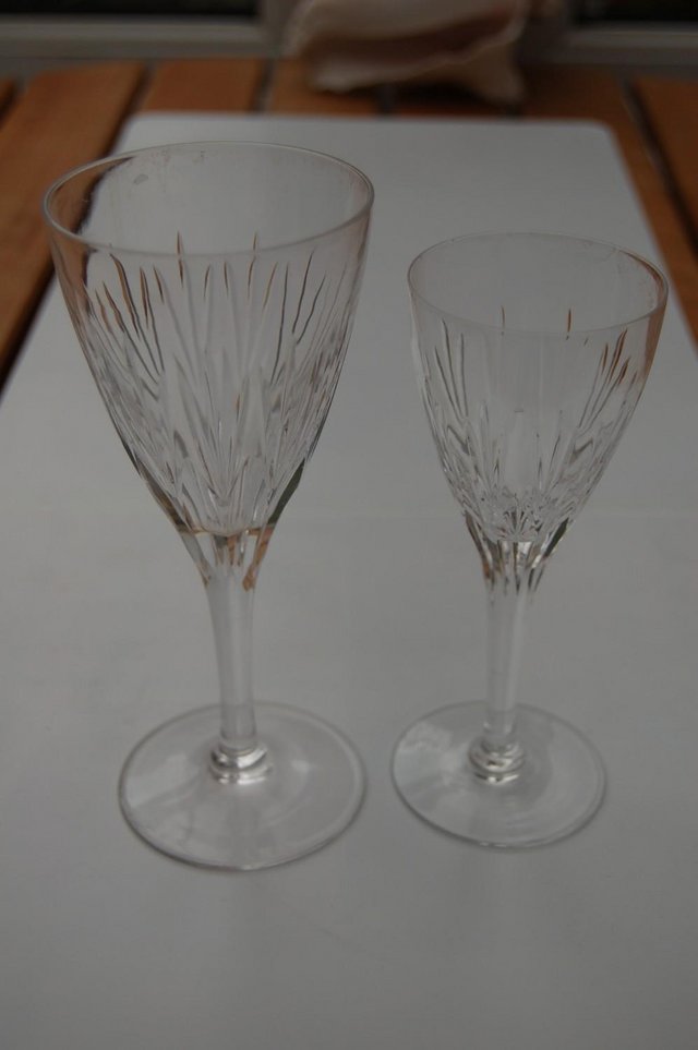 Image 4 of Stuart Salisbury (Lichfield) Wine Whiskey&Water Glasses, VGC