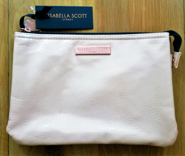 Preview of the first image of ISABELLA SCOTT SYDNEY Cosmetic Bag Large Pale Peach.
