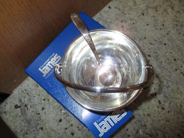 Image 3 of Silver plated elegant sugar bowl - NEW & Boxed