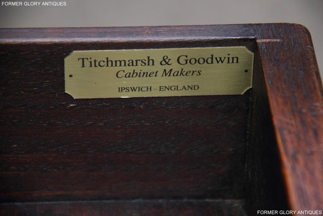 Image 15 of A TITCHMARSH AND GOODWIN OAK DRESSER BASE SIDEBOARD CABINET