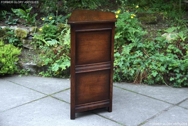 Image 23 of A TITCHMARSH AND GOODWIN OAK DRESSER BASE SIDEBOARD CABINET