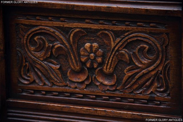 Image 91 of A TITCHMARSH AND GOODWIN OAK DRESSER BASE SIDEBOARD CABINET