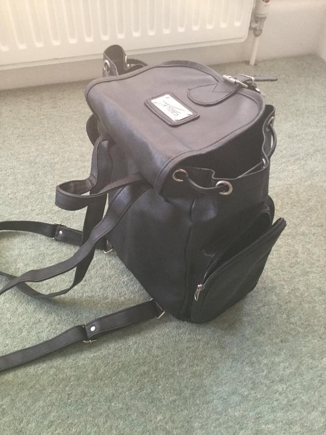 Image 3 of Large black handbag rucksack style