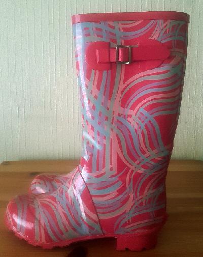 Image 3 of Gorgeous Pink Ladies/Girls Wellies - Size 4.   BX13