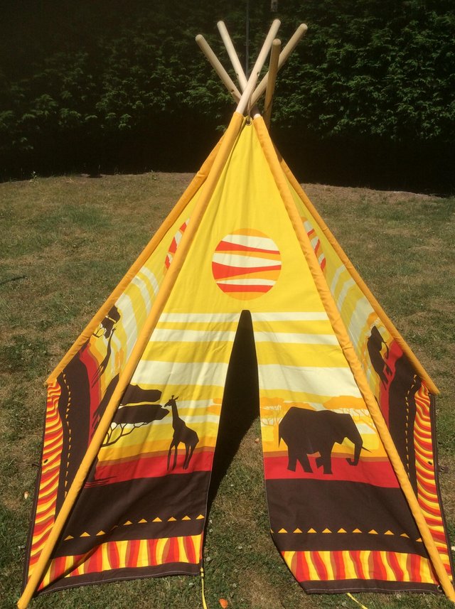 Preview of the first image of Large children’s play tent/teepee.