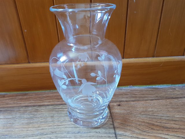 Preview of the first image of Dartington Crystal Glass Vase with etched pattern.