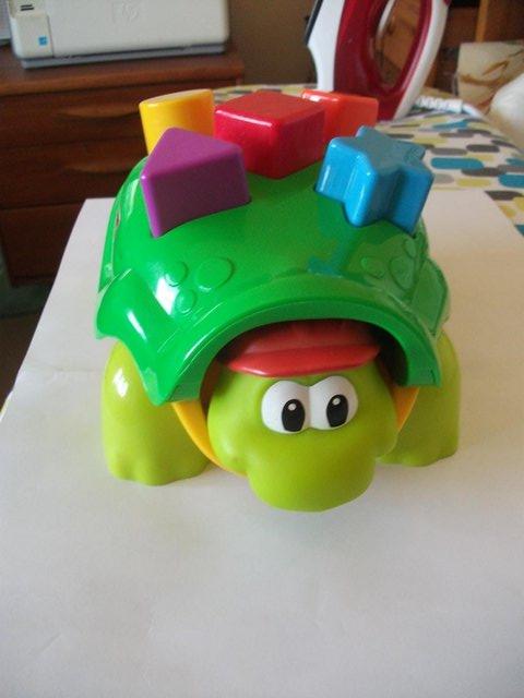 Preview of the first image of FISHER PRICE TOYS.