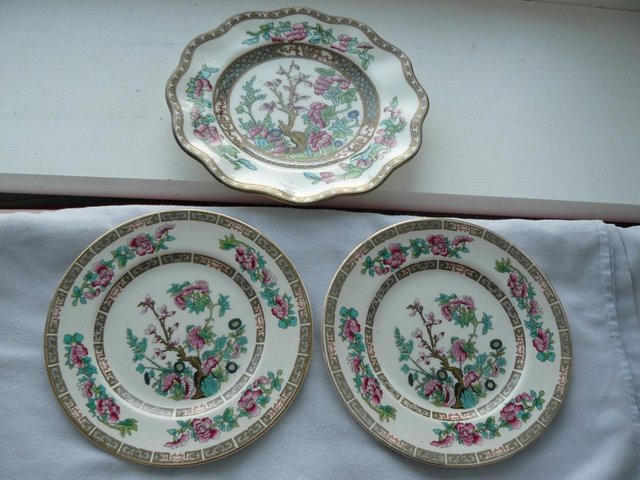 Preview of the first image of 3 vintage Indian Tree design plates 1 Coalport & 2 Maddock.