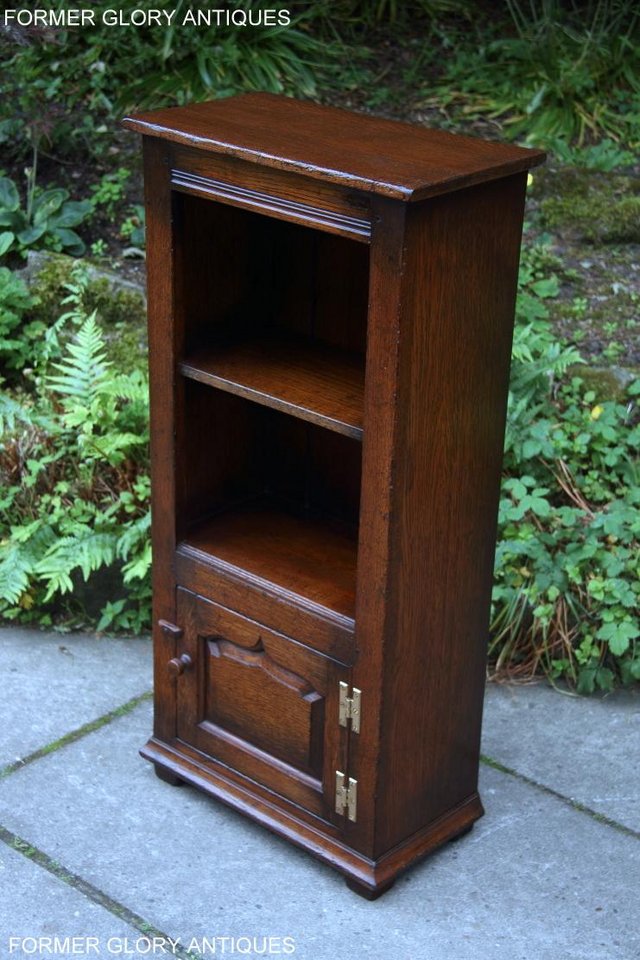 Image 2 of TITCHMARSH & GOODWIN OAK BOOKCASE CD DVD CABINET HALL TABLE