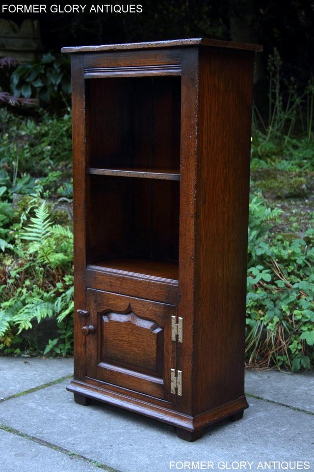 Image 4 of TITCHMARSH & GOODWIN OAK BOOKCASE CD DVD CABINET HALL TABLE
