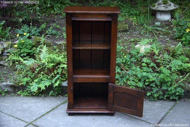 Image 30 of TITCHMARSH & GOODWIN OAK BOOKCASE CD DVD CABINET HALL TABLE