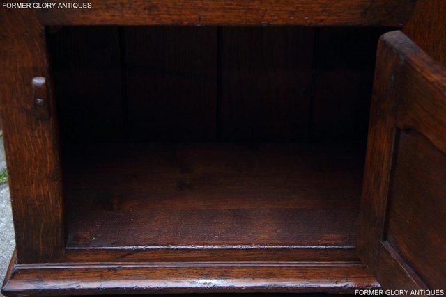 Image 68 of TITCHMARSH & GOODWIN OAK BOOKCASE CD DVD CABINET HALL TABLE