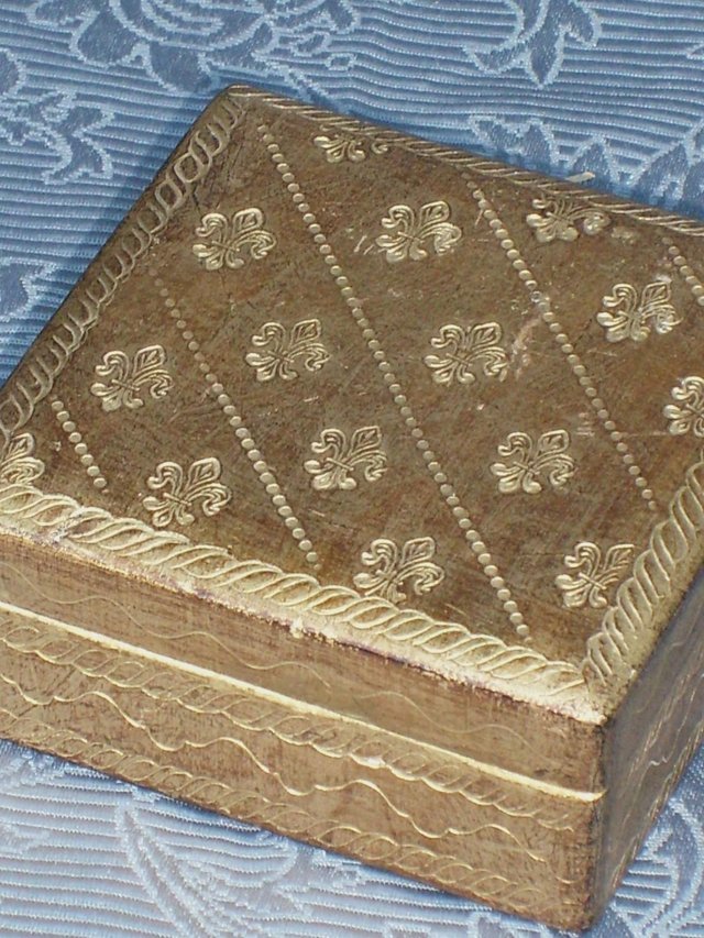 Preview of the first image of Vintage Florentine Fleur de Lis Wood Box.