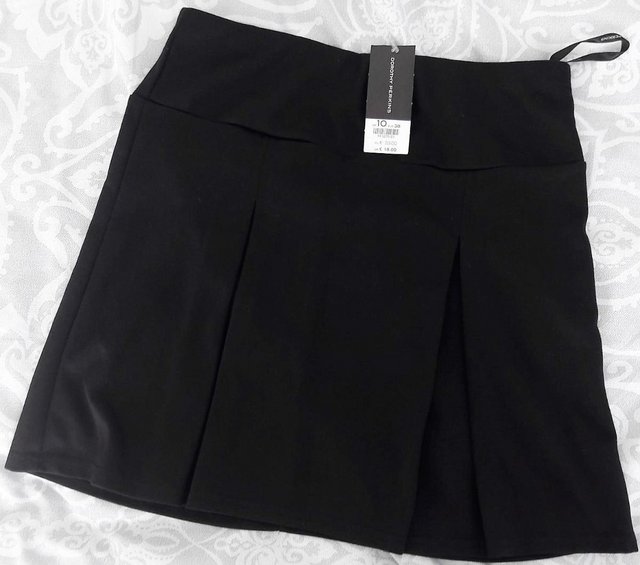 Image 3 of Dorothy Perkins black short skirt size 10