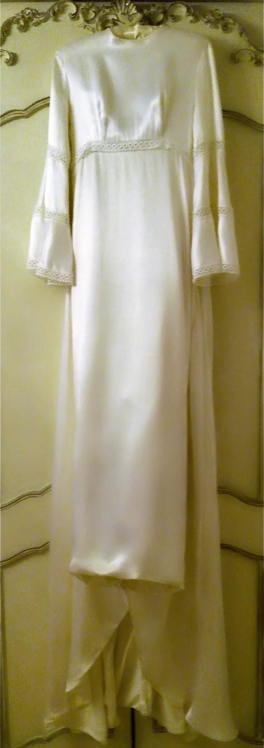 Preview of the first image of BOHO BRIDE Bohemian Hippy 1970 Vintage Wedding Dress.