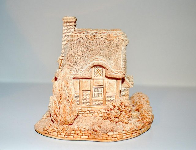 Preview of the first image of Lilliput Lane - Shropshire Cottage (PYO).