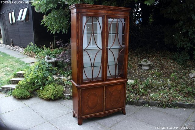 Image 71 of TITCHMARSH AND GOODWIN MAHOGANY CHINA GLASS DISPLAY CABINET