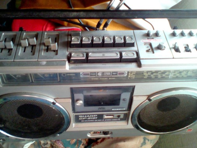 Image 3 of SHARP GF 9191 Fm sterio radio cassette Collectors Item Boom