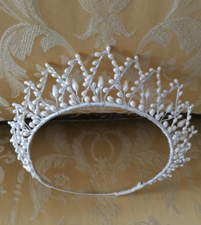 Preview of the first image of VINTAGE Wax Flower Wedding Tiara Crown Pearl Drop Lewis Box.