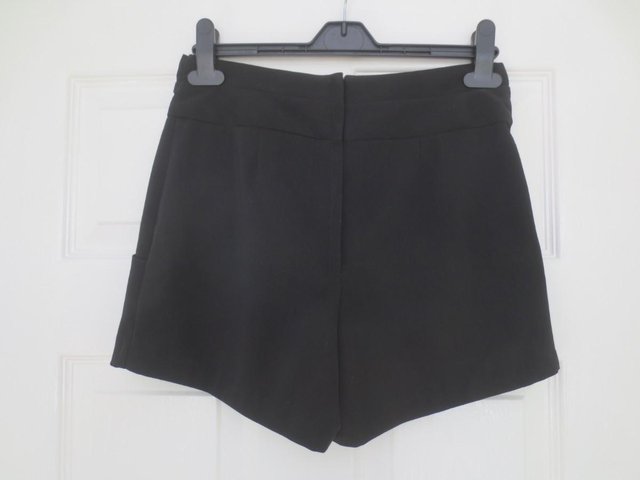 Preview of the first image of New Look High Waist 'Dress' Black  Shorts.