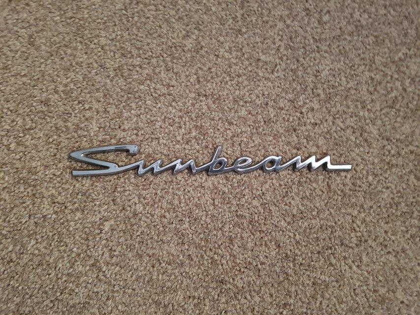 Preview of the first image of Sunbeam Chrome Emblom.