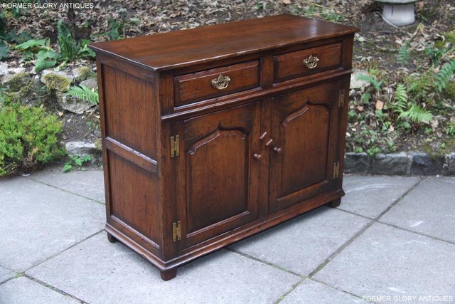 Image 74 of TITCHMARSH AND GOODWIN OAK DRESSER BASE SIDEBOARD HALL TABLE