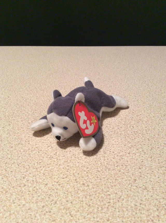 Preview of the first image of Ty Teenie Beanie Babies ‘Nook the Husky’ McDonalds Plush Toy.