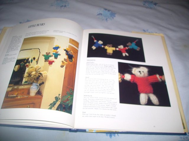 Image 3 of LARGE HARDBACK  BOOK TEDDY KNITS