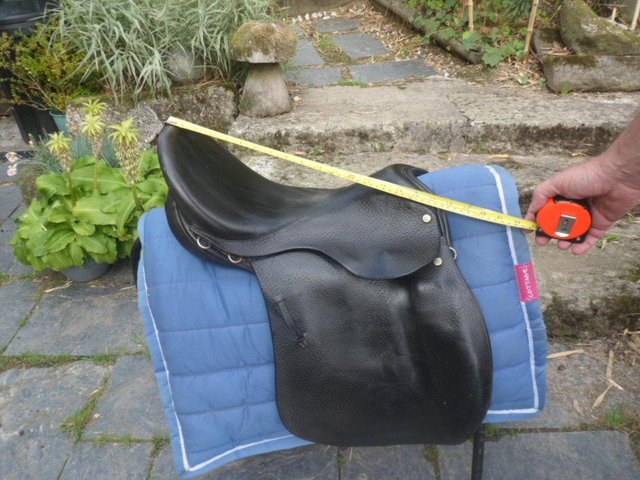 Image 2 of English Leather 17'' GP Saddle REDUCED