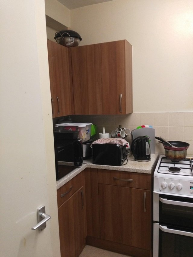 Image 5 of 3 bed RTB flat SE London swap for 2 bed with own garden Kent