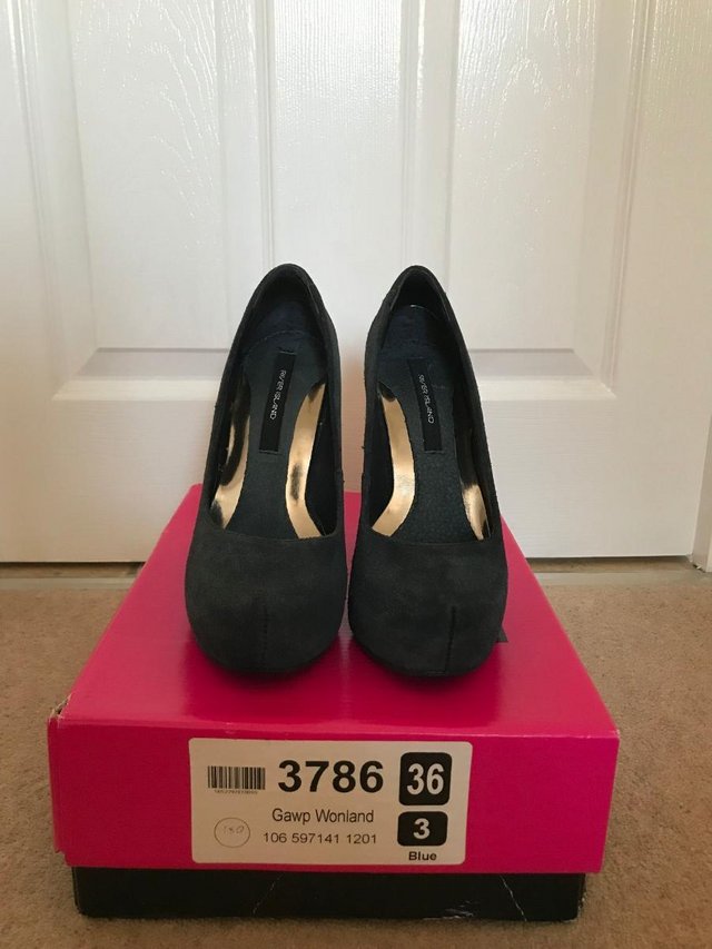 Image 2 of River Island High Heel SLATE BLUE SUEDE Court.Size 3