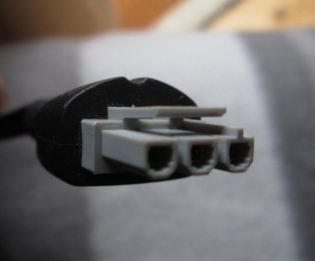 Preview of the first image of HP 0950-4466 AC Adapter (Incl P&P).