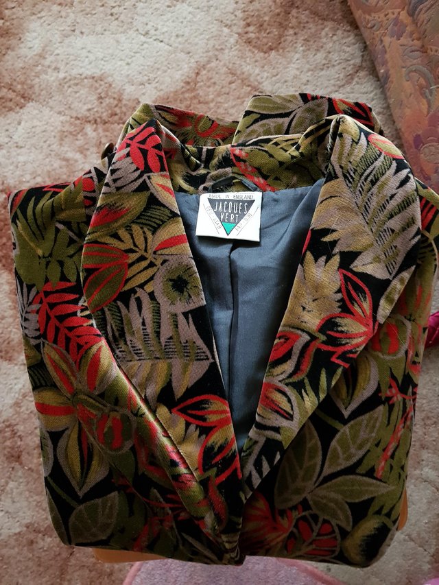 Preview of the first image of Jacques Vert Original 1980's Jacket.