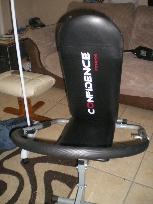 Image 2 of confidence fitness bench