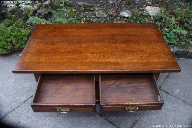 Image 6 of TITCHMARSH & GOODWIN SOLID OAK TWO DRAWER COFFEE WINE TABLE