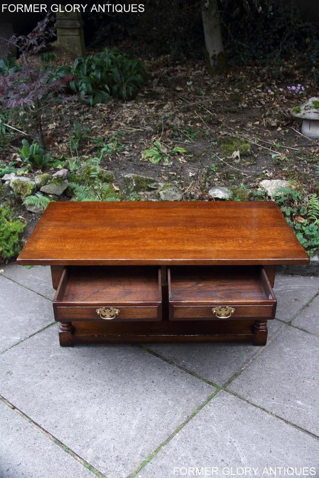 Image 12 of TITCHMARSH & GOODWIN SOLID OAK TWO DRAWER COFFEE WINE TABLE