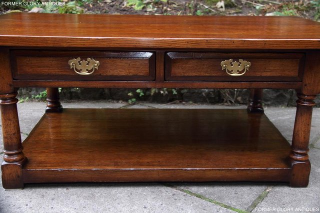 Image 13 of TITCHMARSH & GOODWIN SOLID OAK TWO DRAWER COFFEE WINE TABLE