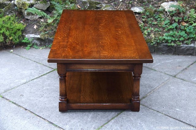 Image 16 of TITCHMARSH & GOODWIN SOLID OAK TWO DRAWER COFFEE WINE TABLE