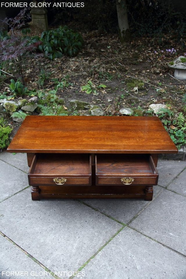 Image 70 of TITCHMARSH & GOODWIN SOLID OAK TWO DRAWER COFFEE WINE TABLE
