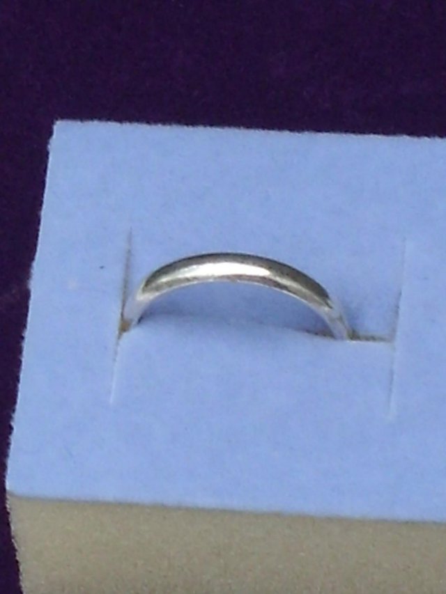 Preview of the first image of 925 Sterling Silver Band Ring.