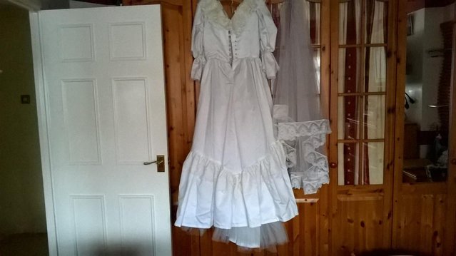 Image 2 of Wedding Dress-white with veil, netting underskirt & 3xgarter