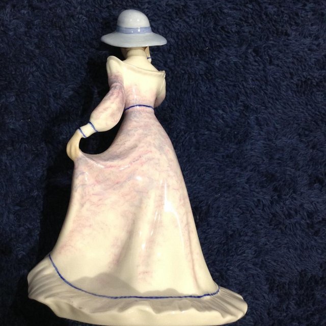 Preview of the first image of Royal Grafton The High Society Collection - Catherine.