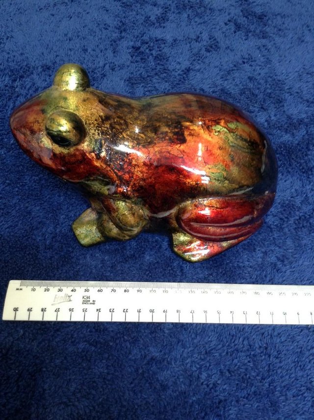 Image 2 of Lustre finish pottery frog ornament