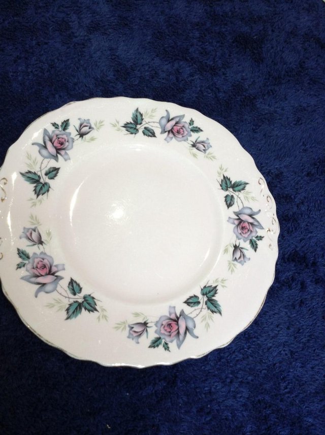 Preview of the first image of Ridgway Potteries Ltd Colclough bone china plate.