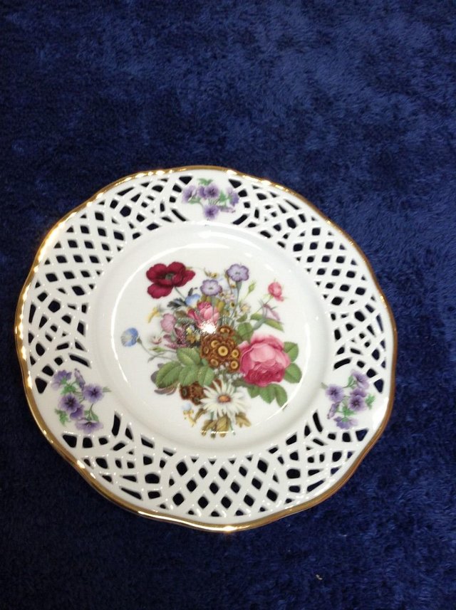 Image 3 of Cruse & Co. of Harrogate Pierced Porcelain plates