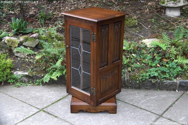 Preview of the first image of OLD CHARM LIGHT OAK REVOLVING CD STORAGE CABINET LAMP TABLE.