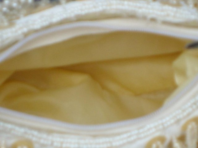 Image 3 of Cream Satin Pearl Drop Handbag NEW