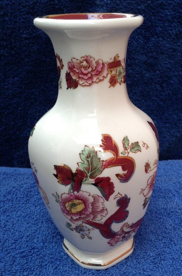 Preview of the first image of Mason's Red Mandalay vase.