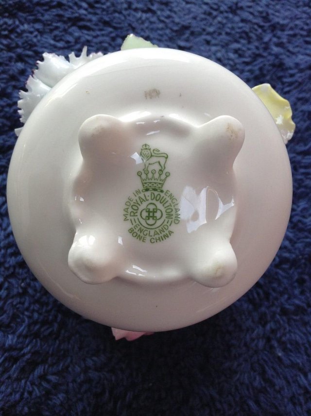 Image 3 of Royal Doulton bone china posy bowl ornament